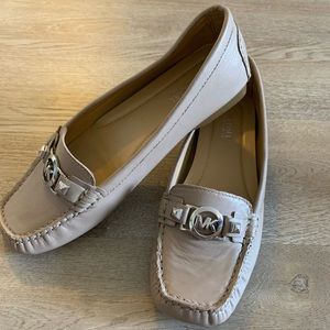 Michael Kors Nude Leather Loafer
